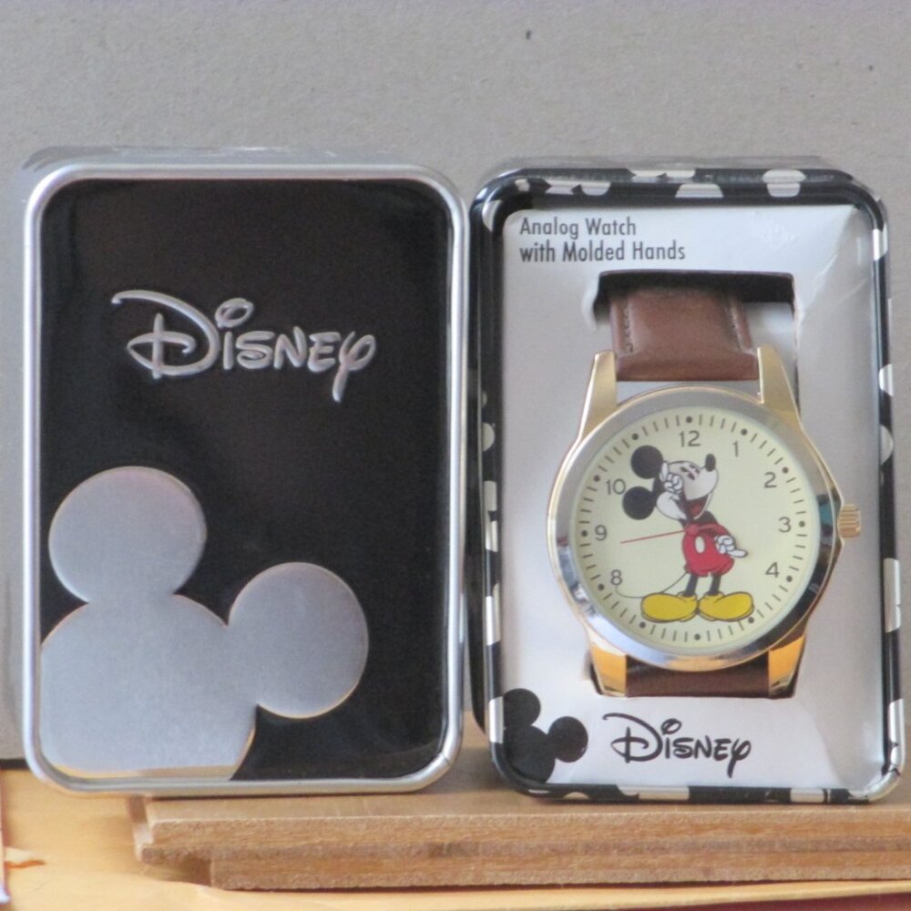 Disney's Micky Mouse Classic Design Watch